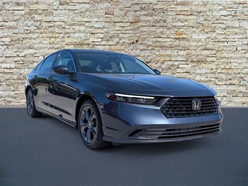 Used 2024 Honda Accord EX image 1