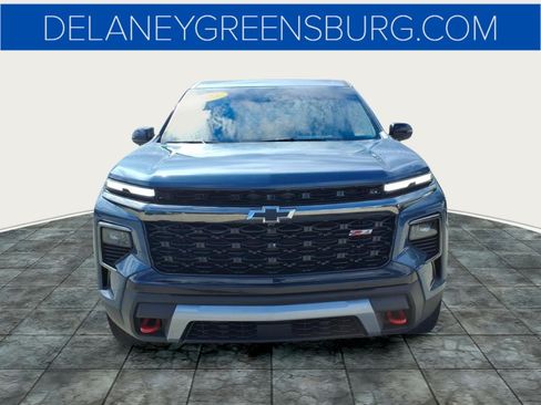Certified 2025 Chevrolet Traverse Z71 w/ LPO, Floor Liner Package AWD/4WD image 8