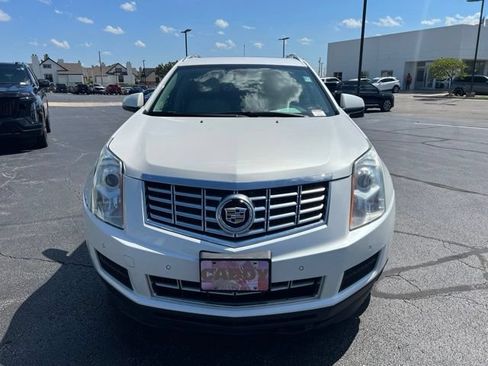 Used 2016 Cadillac SRX Luxury w/ Driver Awareness Package FWD image 8