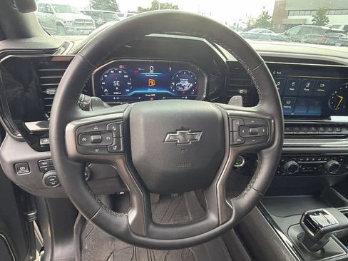 Used 2024 Chevrolet Silverado 1500 ZR2 w/ Technology Package image 15