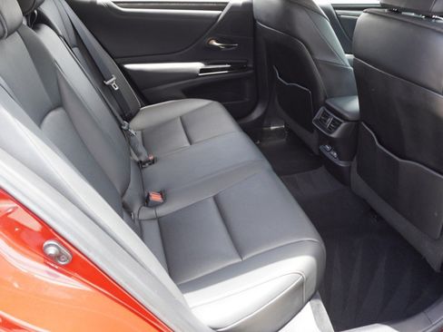 Used 2022 Lexus ES 350 w/ Premium Package FWD image 29