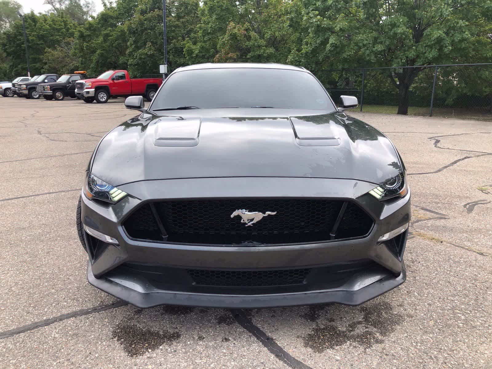 Used 2019 Ford Mustang GT w/ GT Performance Package RWD image 2