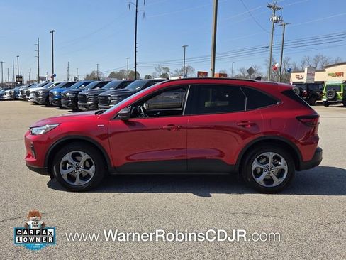 Used 2025 Ford Escape ST-Line image 4