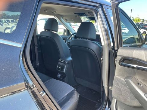 Used 2023 Kia Seltos S w/ Navigation Package FWD image 41
