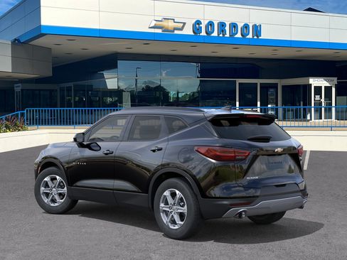 New 2026 Chevrolet Blazer LT w/ Convenience Package FWD image 3
