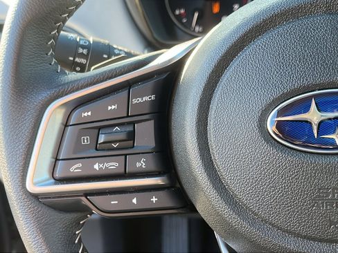 Certified 2025 Subaru Outback Premium image 10