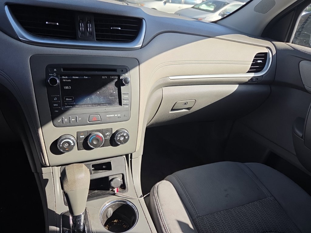 Used 2013 Chevrolet Traverse LS FWD image 14