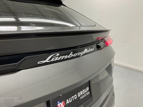 Used 2021 Lamborghini Urus AWD/4WD image 62