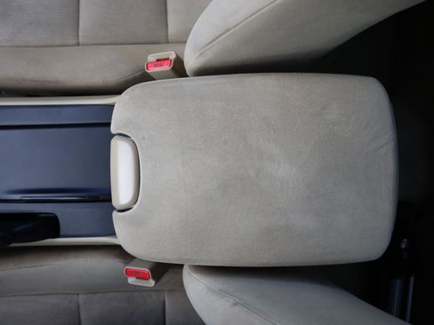Used 2010 Honda Accord LX-P image 28