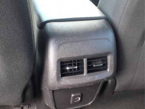 Certified 2024 Chevrolet Equinox LS w/ LS Convenience Package FWD image 13