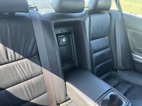 Used 2009 Honda Accord EX-L image 17