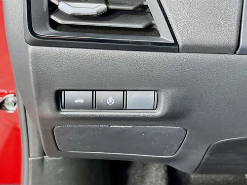 New 2026 Nissan Sentra SV FWD image 9