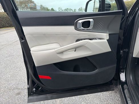 Used 2023 Kia Sorento SX image 26