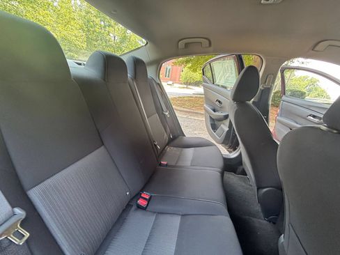 Used 2025 Nissan Sentra SV FWD image 21
