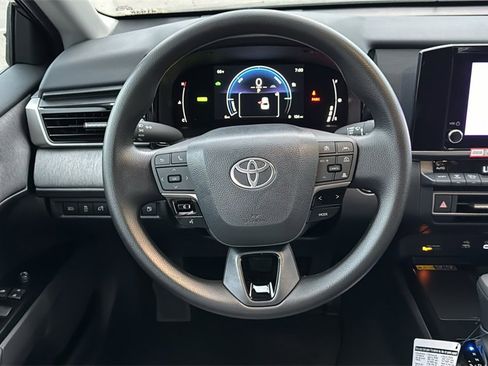New 2026 Toyota Camry LE image 24