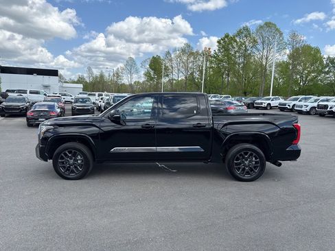Used 2025 Toyota Tundra Platinum AWD/4WD image 2