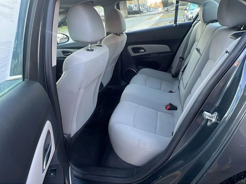 Used 2013 Chevrolet Cruze LT w/ All-Star Edition image 28