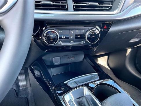 New 2026 Chevrolet Trax ACTIV w/ Driver Confidence Package FWD image 22