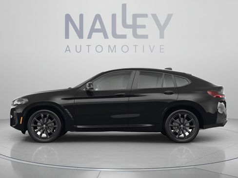 Used 2025 BMW X4 xDrive30i w/ Convenience Package AWD/4WD image 2