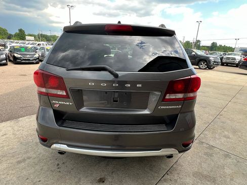 Used 2018 Dodge Journey Crossroad image 6