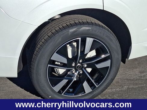 New 2026 Volvo XC60 B5 Plus w/ Protection Package Premier image 5