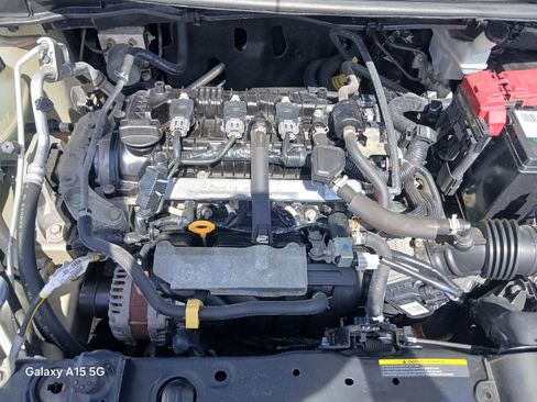 Used 2020 Nissan Versa SR w/ Convenience Package FWD image 22