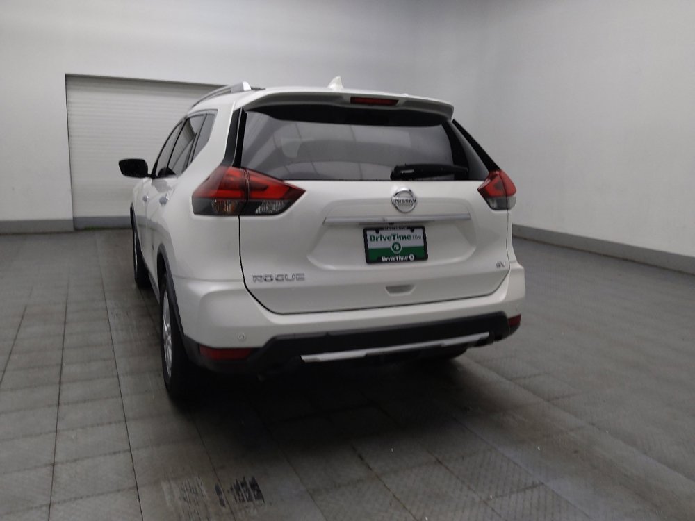 Used 2019 Nissan Rogue SV FWD image 5