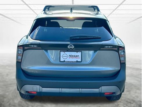 New 2026 Nissan Kicks SV w/ Charging Package FWD image 7