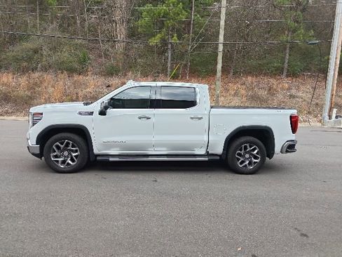 Used 2025 GMC Sierra 1500 SLT w/ SLT Premium Plus Package image 5