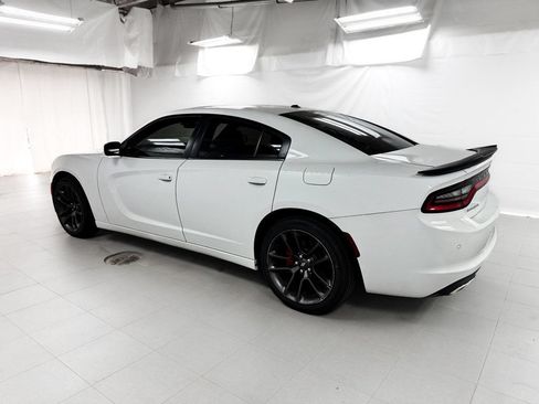 Used 2021 Dodge Charger SXT w/ Leather Interior Group RWD image 3