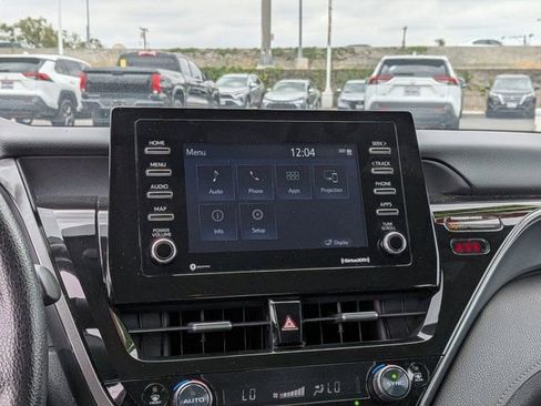 Used 2024 Toyota Camry LE FWD image 19