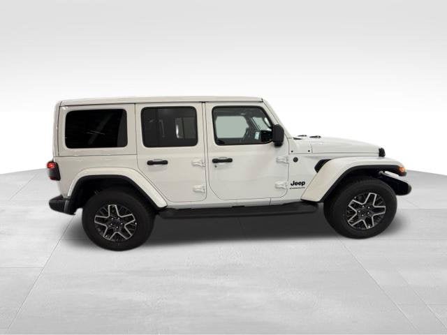 New 2026 Jeep Wrangler Unlimited Sahara AWD/4WD image 6