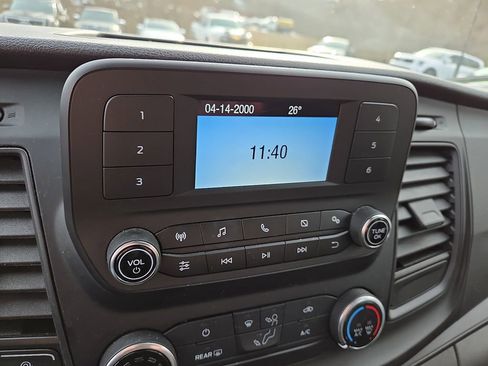 Used 2022 Ford Transit 350 XL image 18