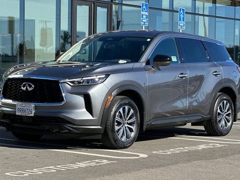 Used 2025 INFINITI QX60 Pure image 8