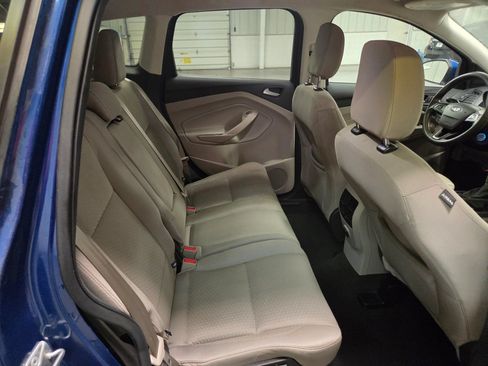 Used 2018 Ford Escape SE FWD image 31