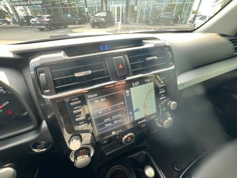 Used 2023 Toyota 4Runner TRD Off-Road Premium w/ Moonroof Package AWD/4WD image 34
