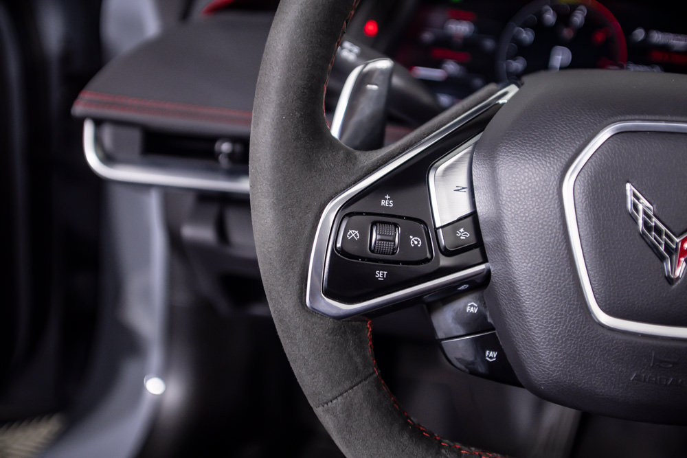 Used 2024 Chevrolet Corvette Stingray Preferred Cpe w/ Z51 Performance Package RWD image 33