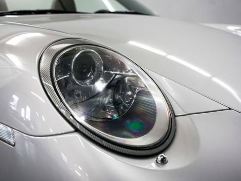 Used 2005 Porsche 911 Carrera S RWD image 38