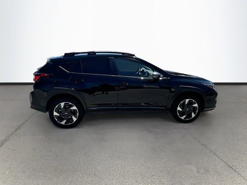 Used 2024 Subaru Crosstrek 2.5i Limited w/ Crosstrek Mirror Package image 8