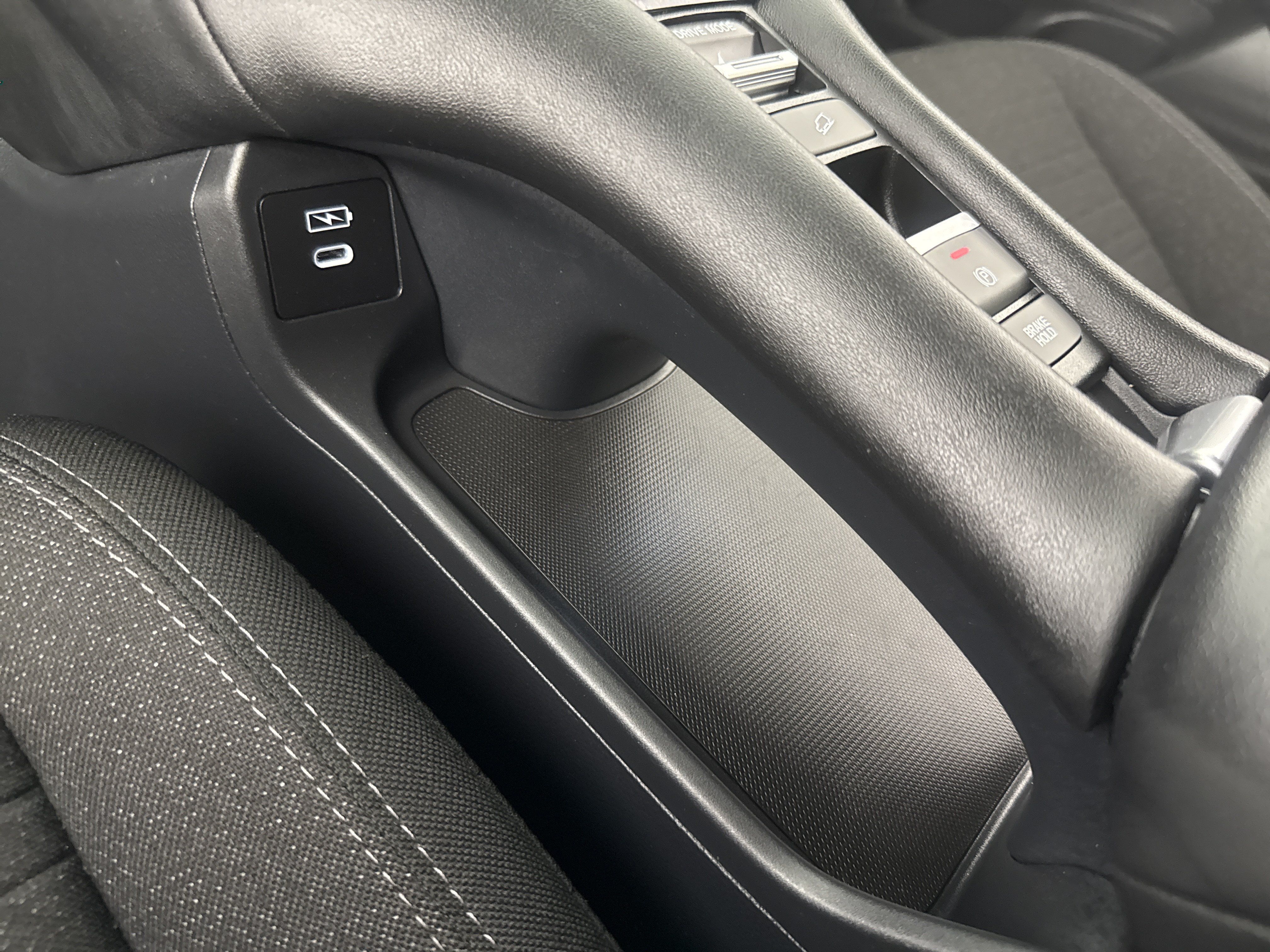 Certified 2026 Honda HR-V LX image 57