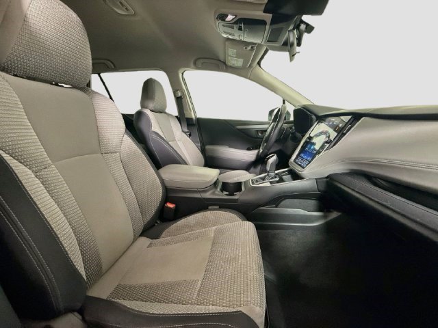 Used 2023 Subaru Outback Premium AWD/4WD image 28