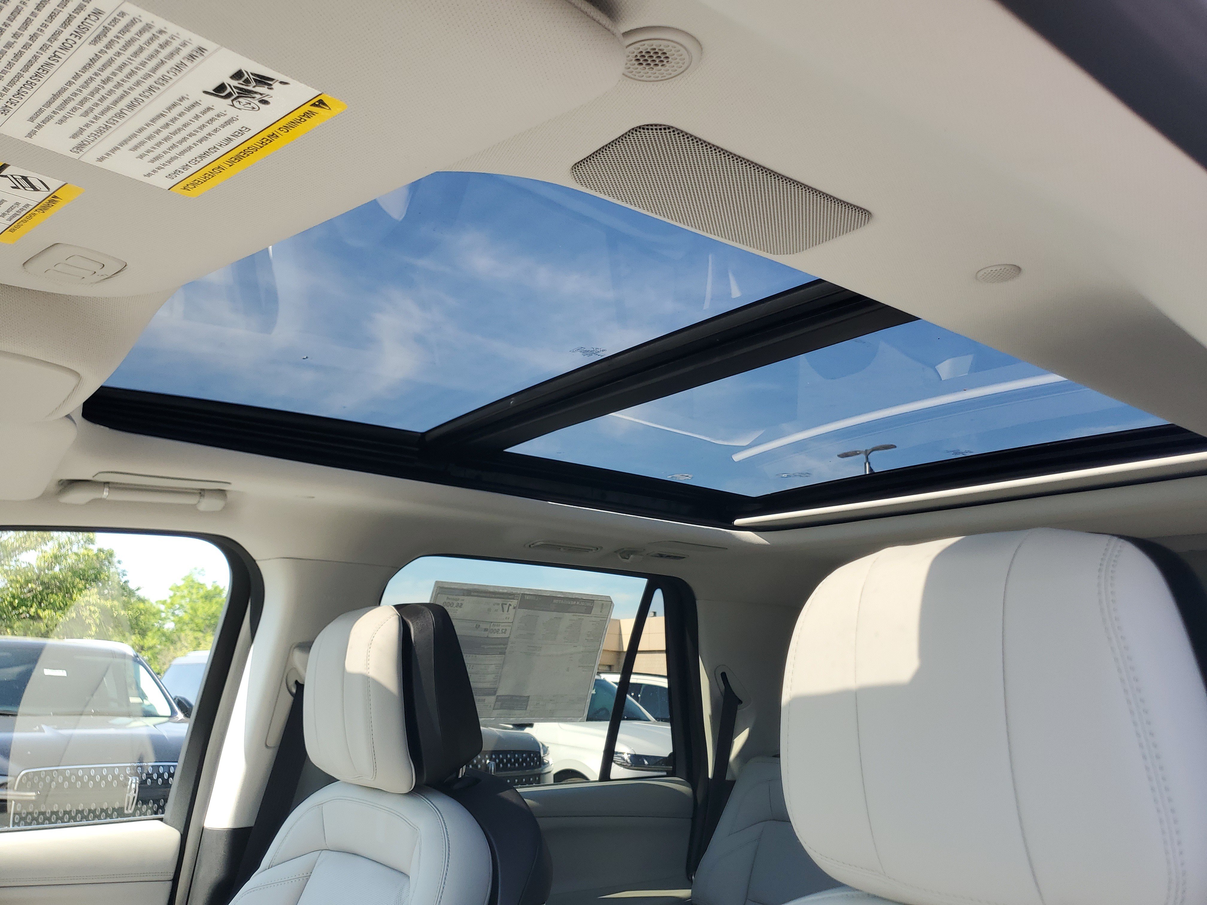 New 2026 Lincoln Navigator Reserve AWD/4WD image 11