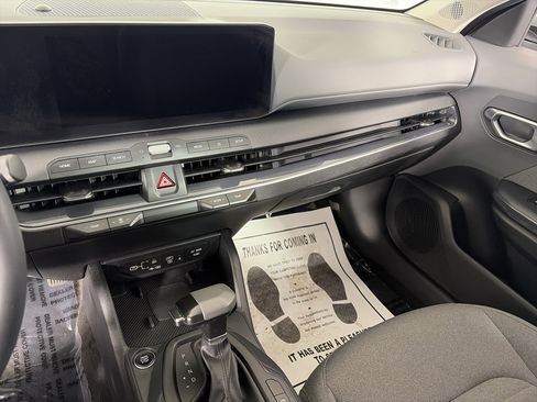 Certified 2025 Kia K4 EX FWD image 11