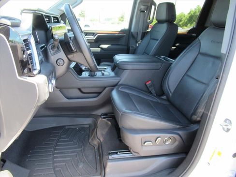 Used 2024 GMC Sierra 1500 Denali w/ Denali Reserve Package AWD/4WD image 18