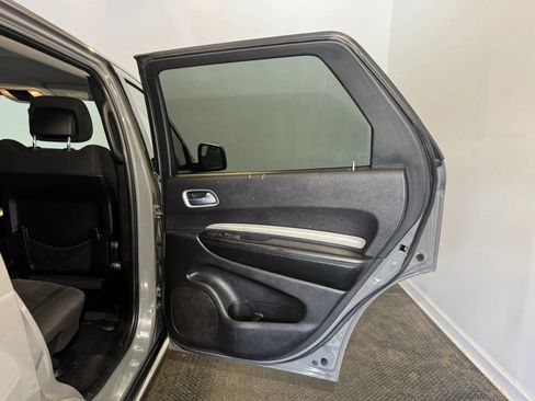 Used 2020 Dodge Durango SXT w/ 3rd Row Seating Group RWD image 25