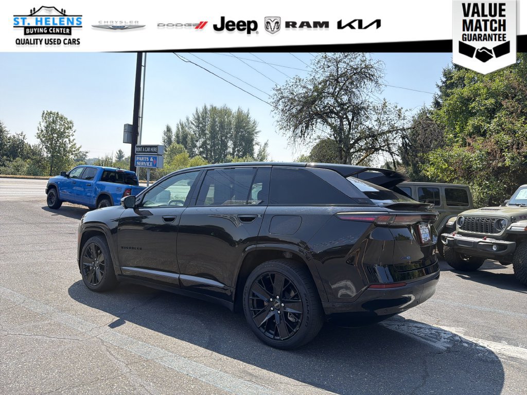 Used 2024 Jeep Wagoneer Launch Edition AWD/4WD image 4