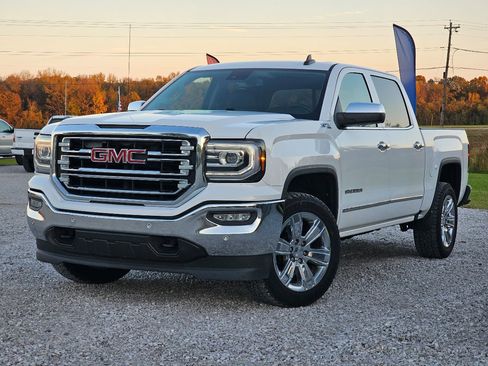 Used 2017 GMC Sierra 1500 SLT image 2