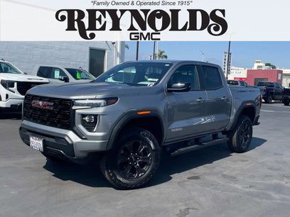 Used 2025 GMC Canyon Elevation