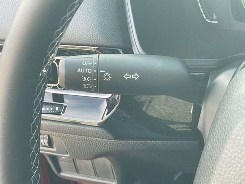 Certified 2025 Honda Civic Sport Touring image 27