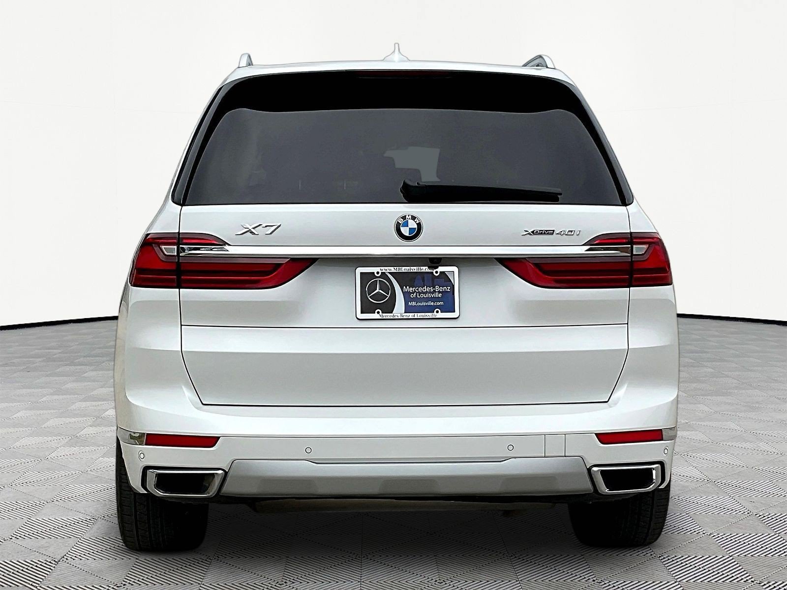 Used 2021 BMW X7 xDrive40i w/ Executive Package AWD/4WD image 5